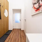 Design Lužánky Apartamento *