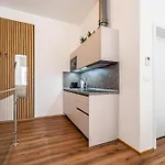 Design Lužánky Apartamento *